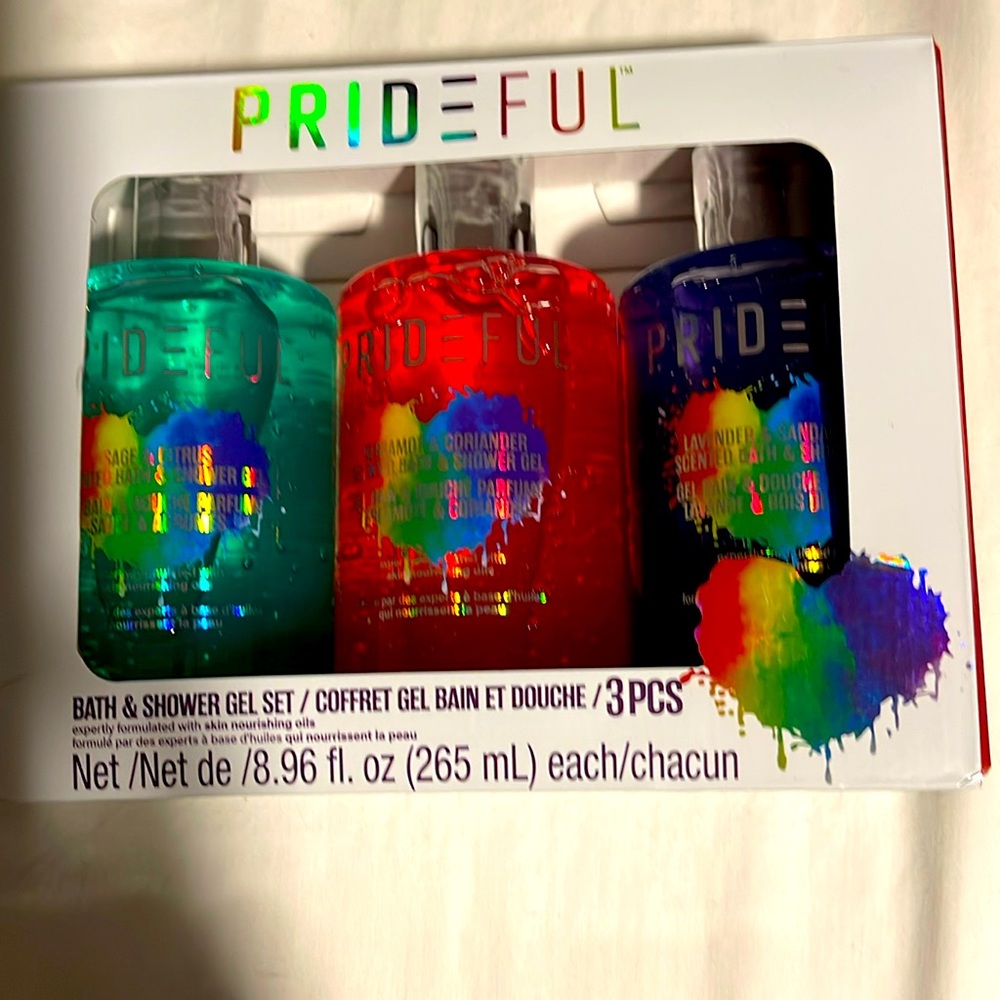 Prideful bath, and shower gel set